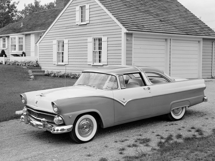  Ford Fairlane Crown Victoria Hardtop 1955 года  (фото 44 из 55)